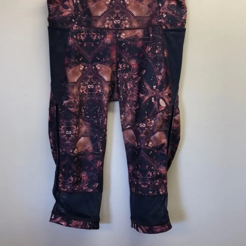 Colorful Design Leggings Size Large
